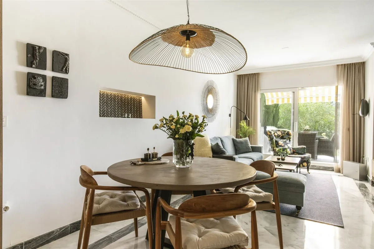 5240c49e-0872-43e9-8b16-e1aaf4ca61f1