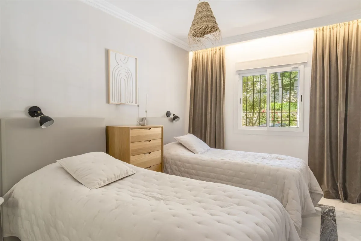 68b71e11-5983-402e-b672-86f6b91808aa