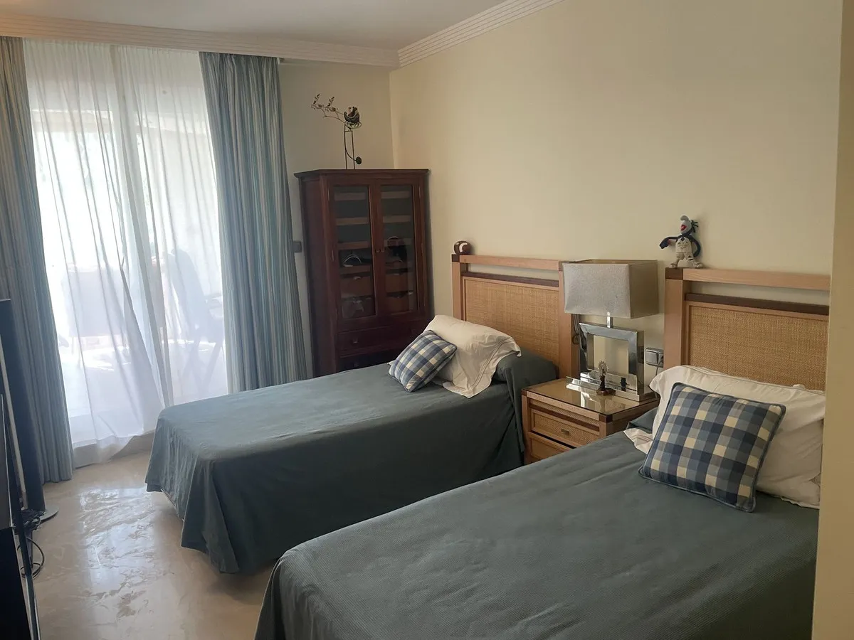 46f55437-c02b-448b-9556-a98be98eb710