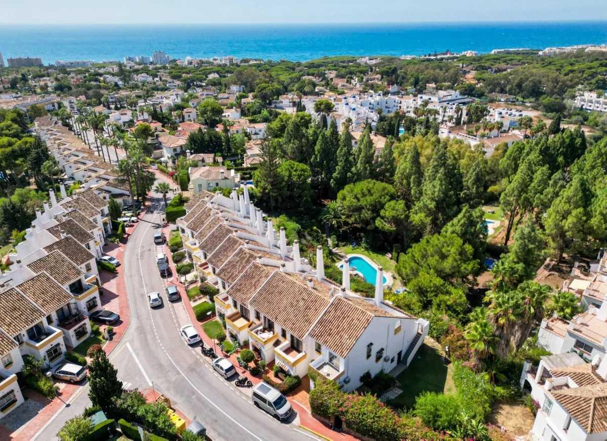 b1b4424f-067a-45a2-8d8b-9013774ca1ba