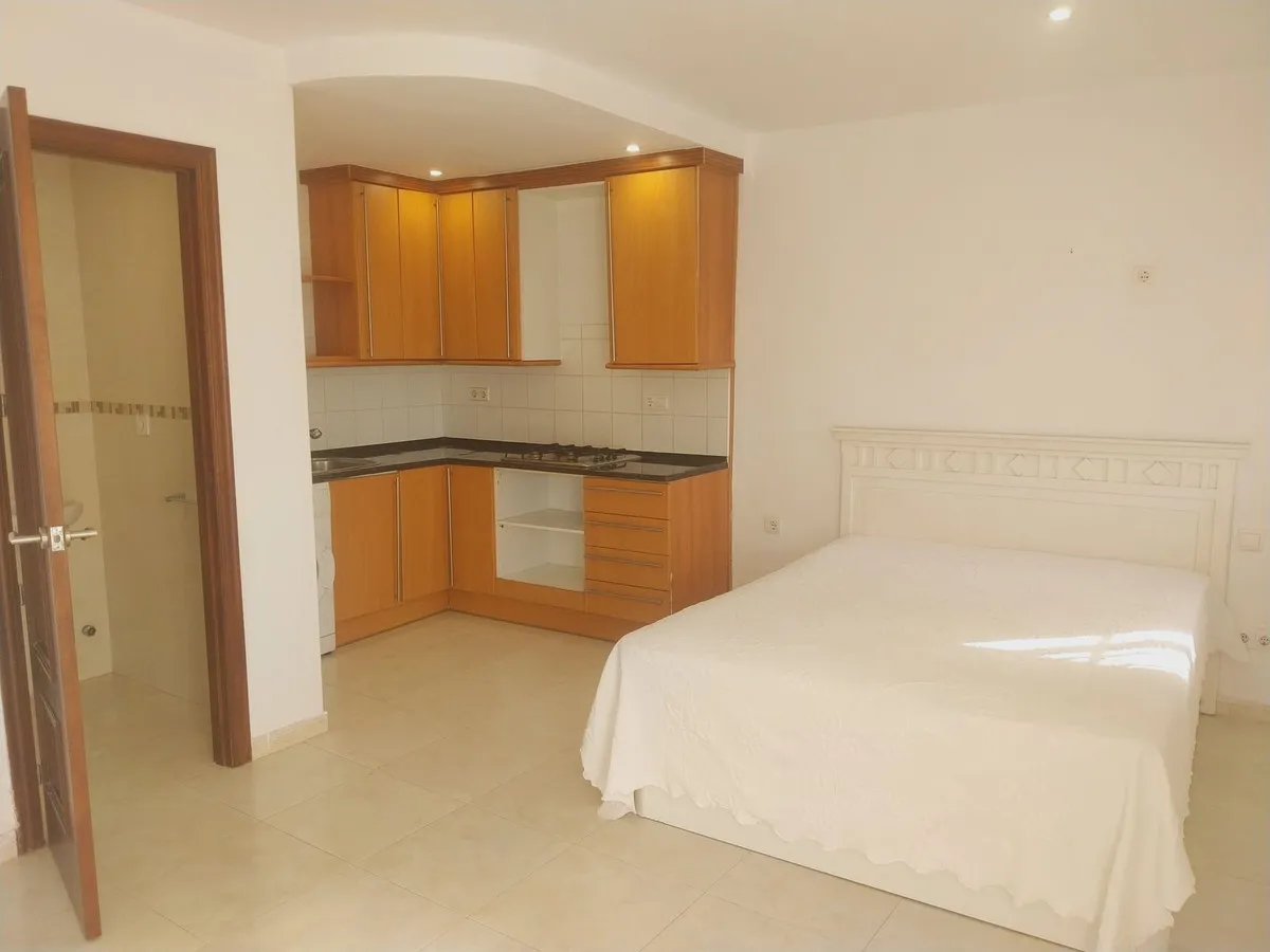 64e36504-3ac3-455f-ab0b-f0a158885ea2