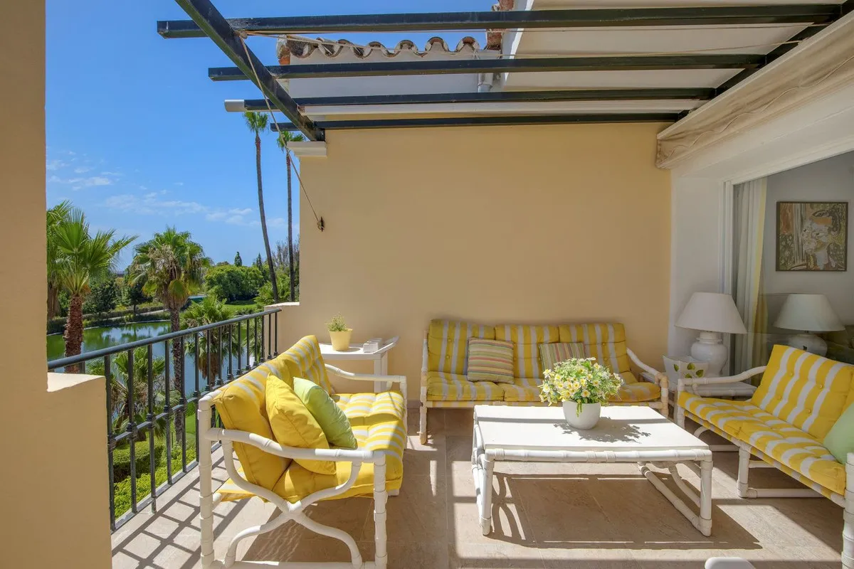 0f59f7e4-45d0-46d8-898d-e7da9e62dd8f