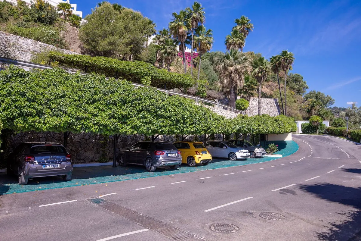 73fc0fcd-c12d-4ae3-84f4-096f53e502e9