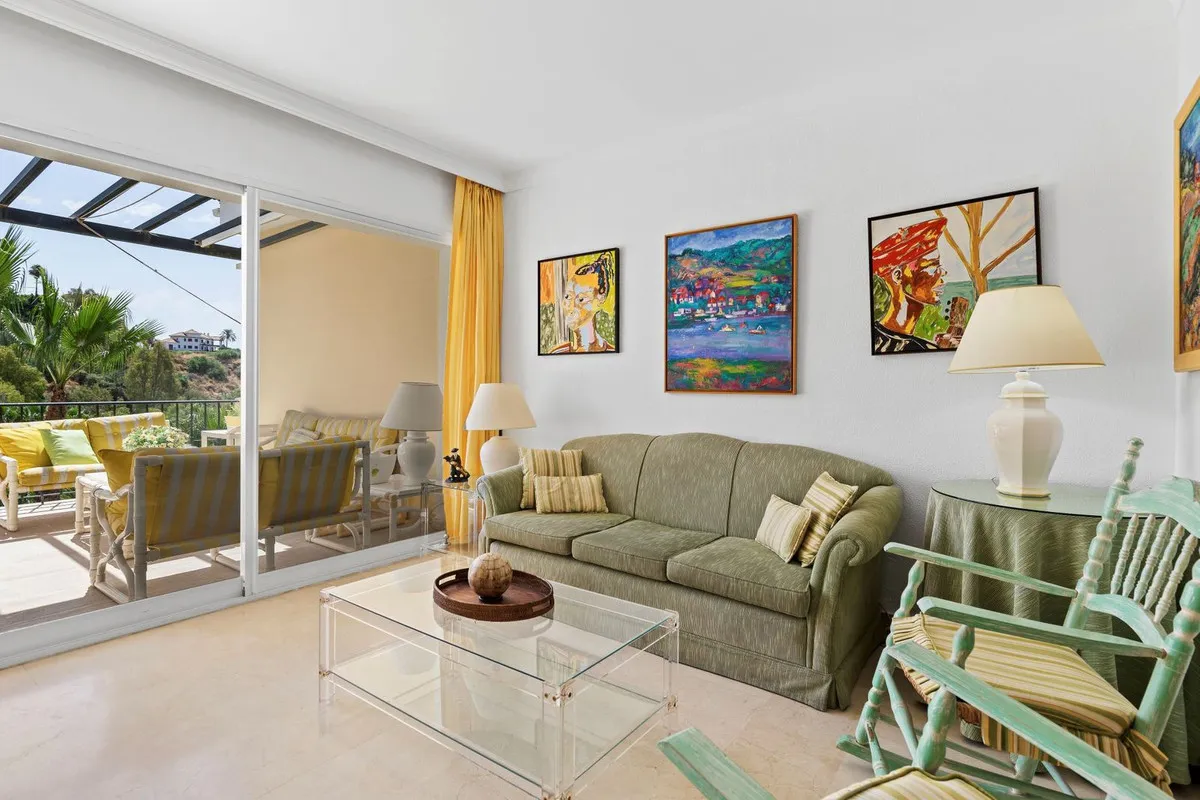 8c787560-69b9-4d05-8ded-a6605c7345ab