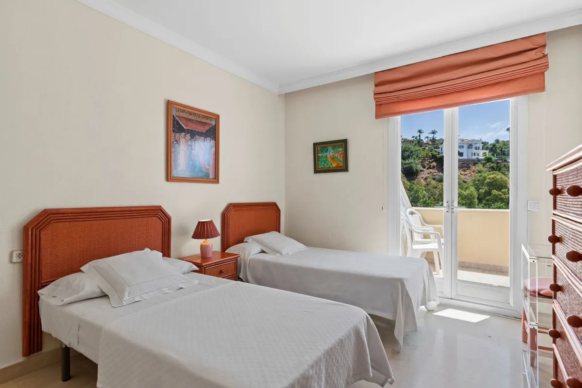 c756464b-340b-46d8-9463-064042f7ff72