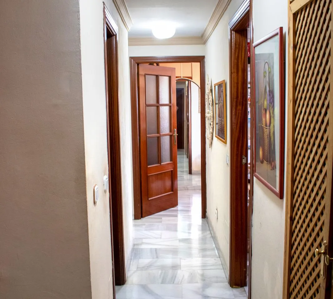 e34276c5-a43f-4061-bb4e-83d825b35411