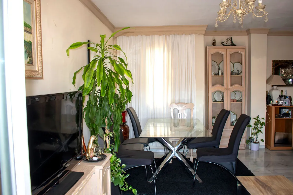 fd23bd80-3134-43a0-a3e2-d688d1288cca