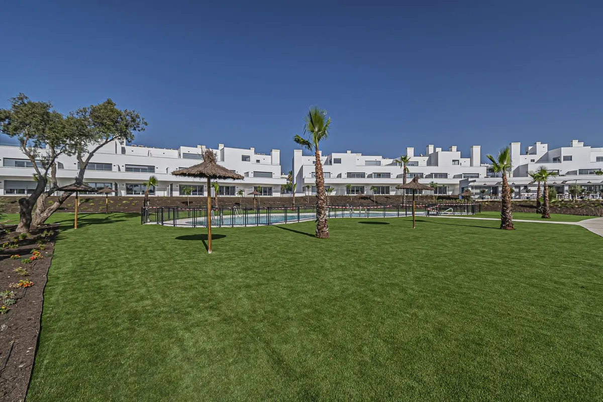 2f3e32c4-d9fd-4d55-b1dc-9037d1b3de64