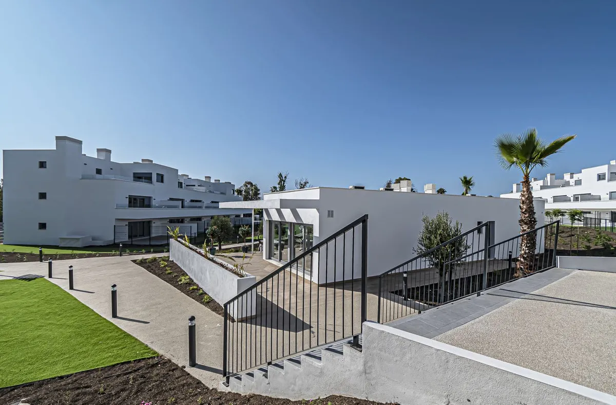 dcbe2809-aa92-44d1-b3d4-c47226dd6be3