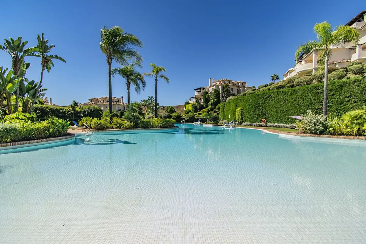 4fb97f00-5c3d-45df-824c-b20870a0b784