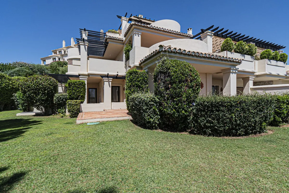 84b8b3fc-ef8b-422e-a520-4ab96f6a61ff