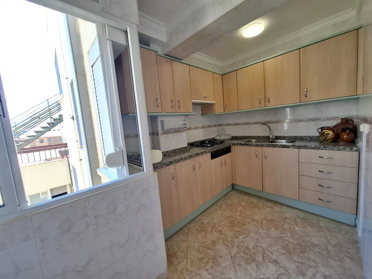 0b99f872-bf9a-42e2-99d6-b69721f5b1b7