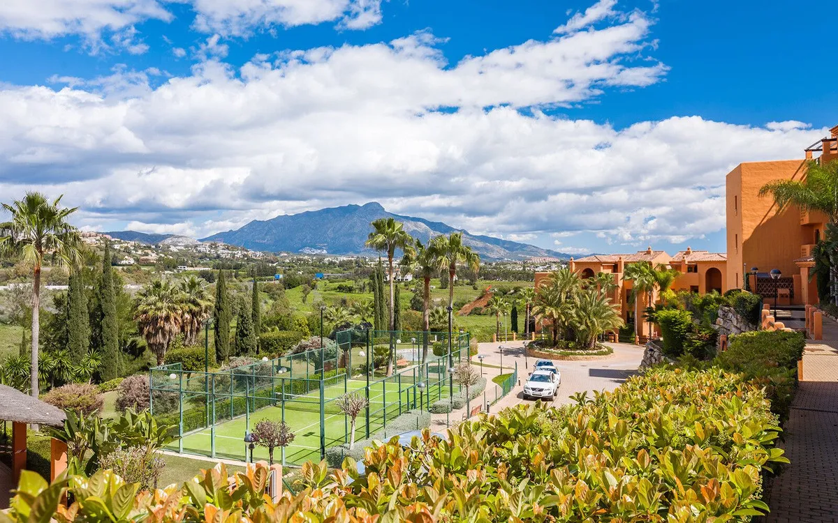 4223ba84-0952-456a-b721-b489a6e7a842