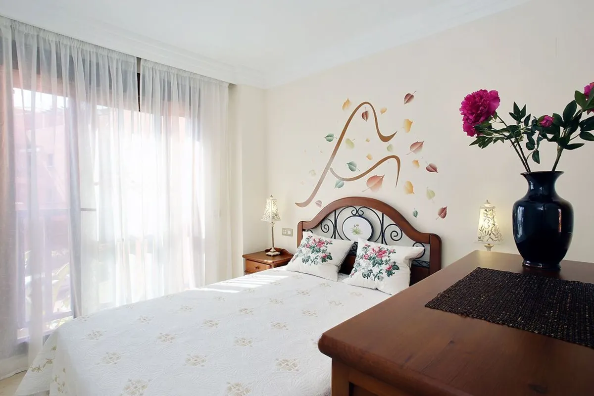 5732cc83-d442-4bd3-9292-9eb1e761b62d