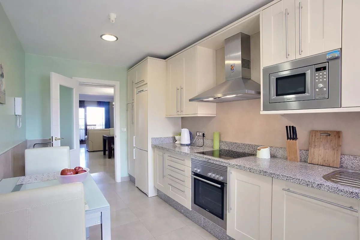 697310ec-a319-4068-a26d-1086d95e9ada