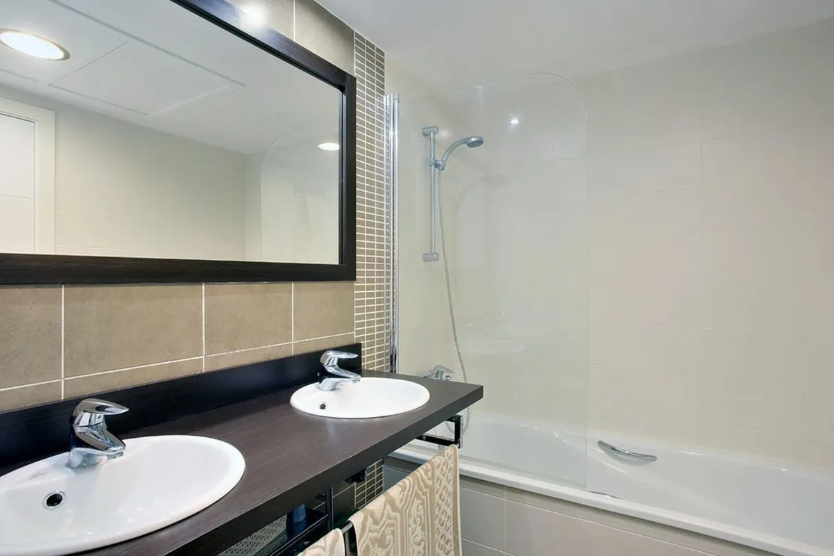 a2dbd06a-f347-4a17-828b-8359f567b6bb