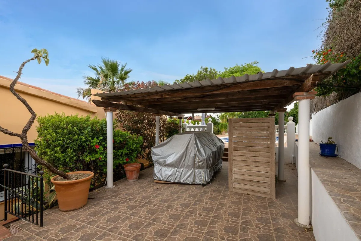 9375e373-4c4f-4aff-b840-d9b6ebb5fc67