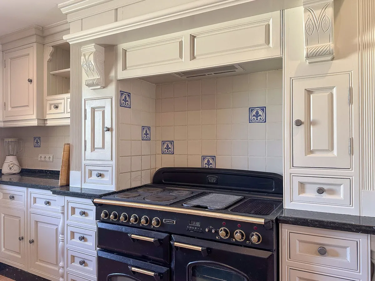 24b445f4-eb7f-4d9d-848c-26e95f482854