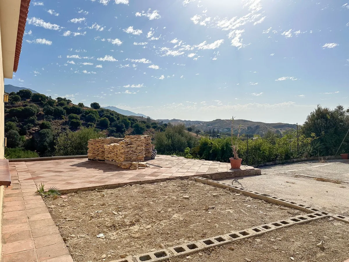 3a855ac3-4c55-4641-9d3e-494c9721207f