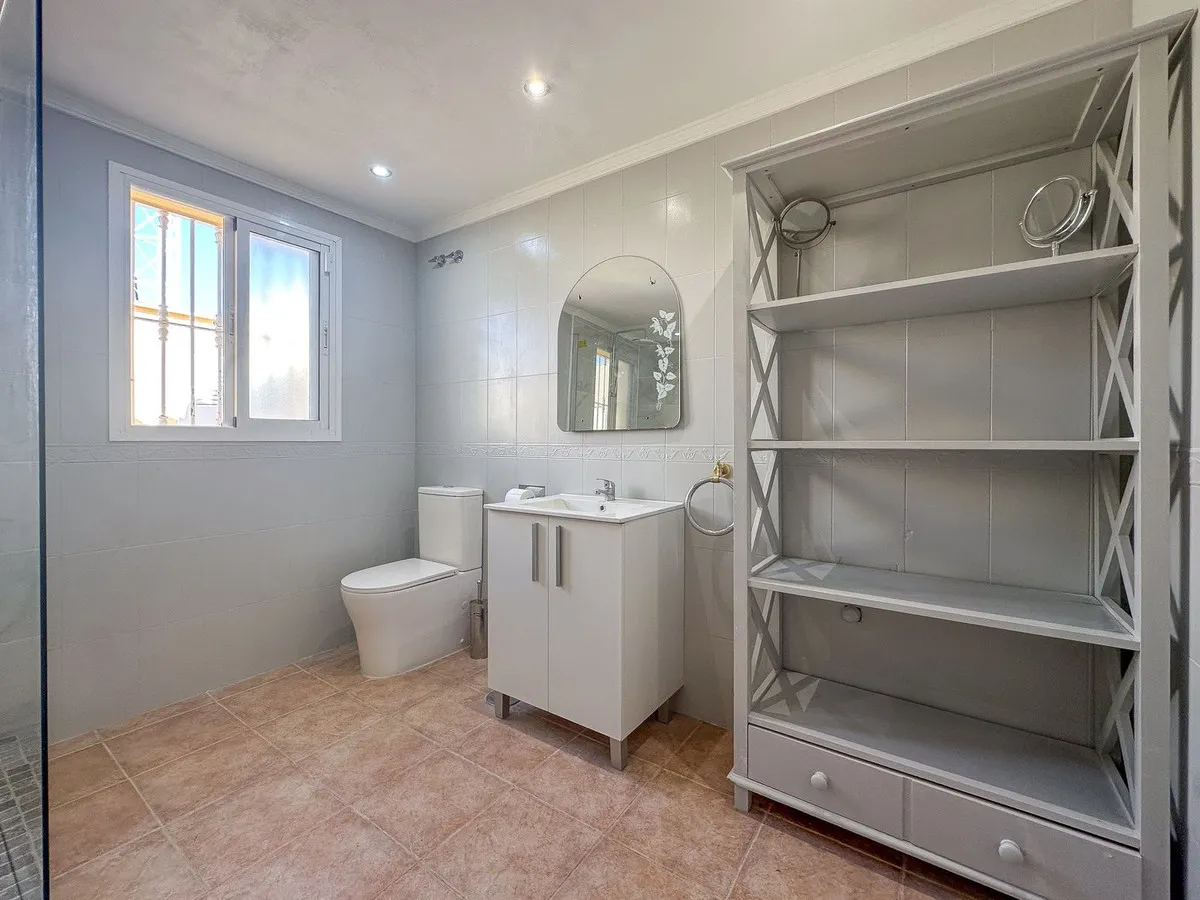 826d3fc7-f0e5-4eb1-87d4-301e44f2a734