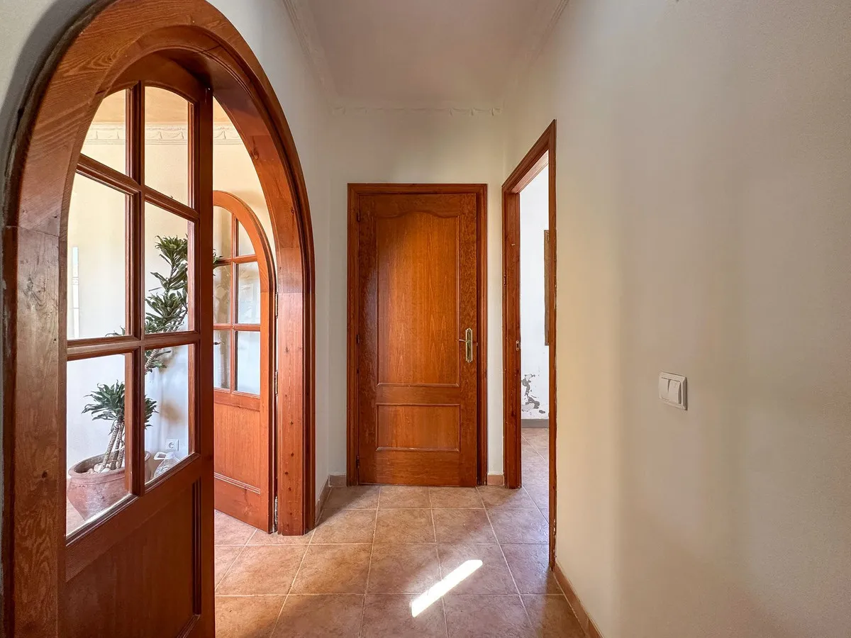 ca536853-dbdf-4ee1-b4ef-0c1392d96cc2