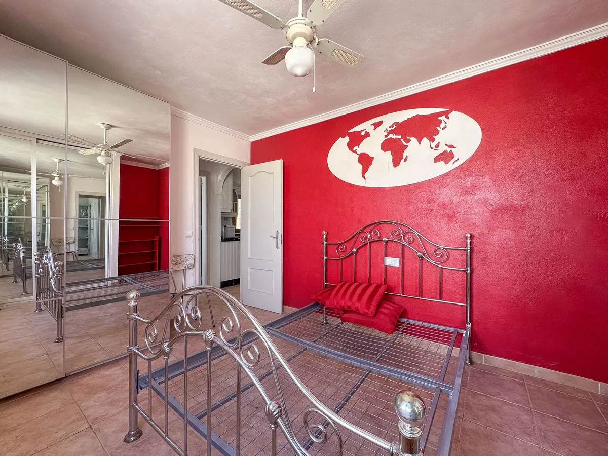 eeae32f6-76b6-4cd7-bc2c-bdb75997225c