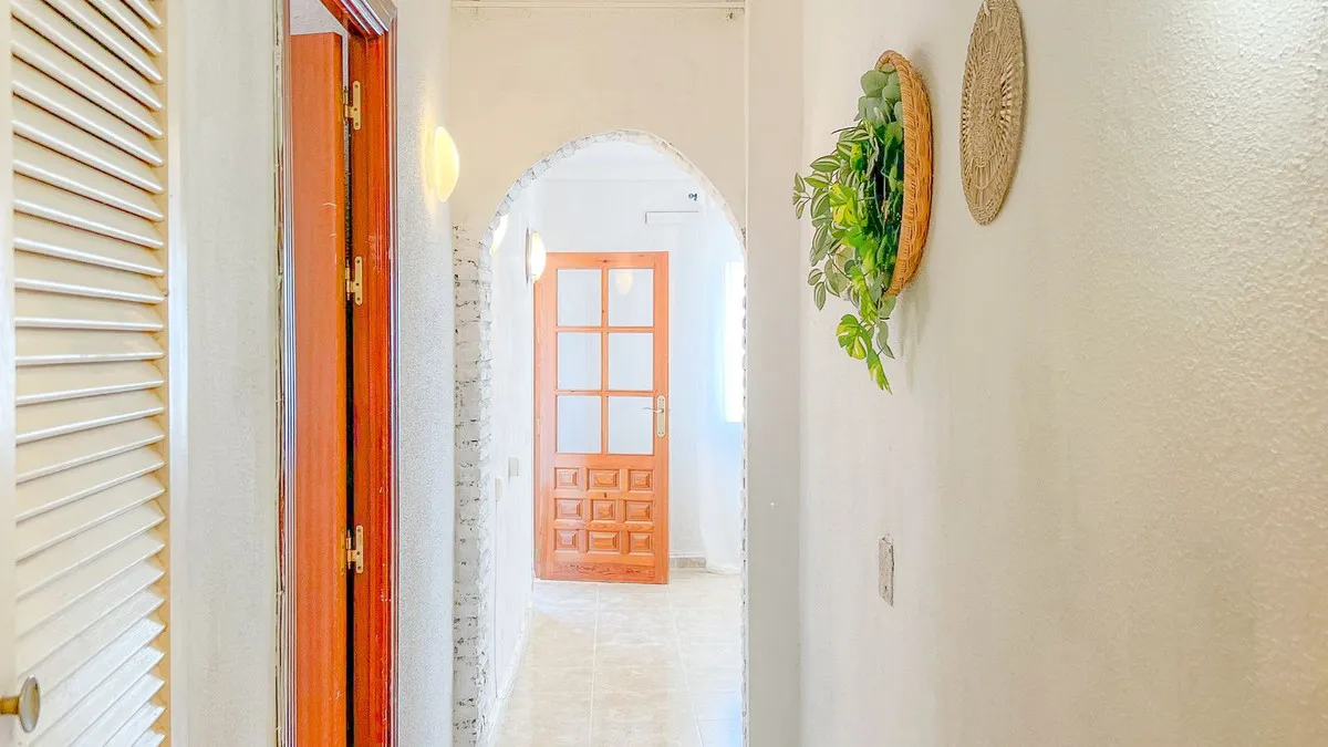 2b1c4f8a-0b56-436c-a846-c85ae84425a7