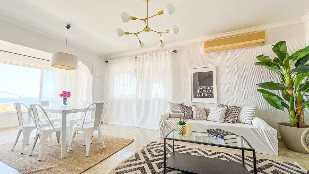 37906352-e36b-4b21-b45f-6277cb0bbdb3