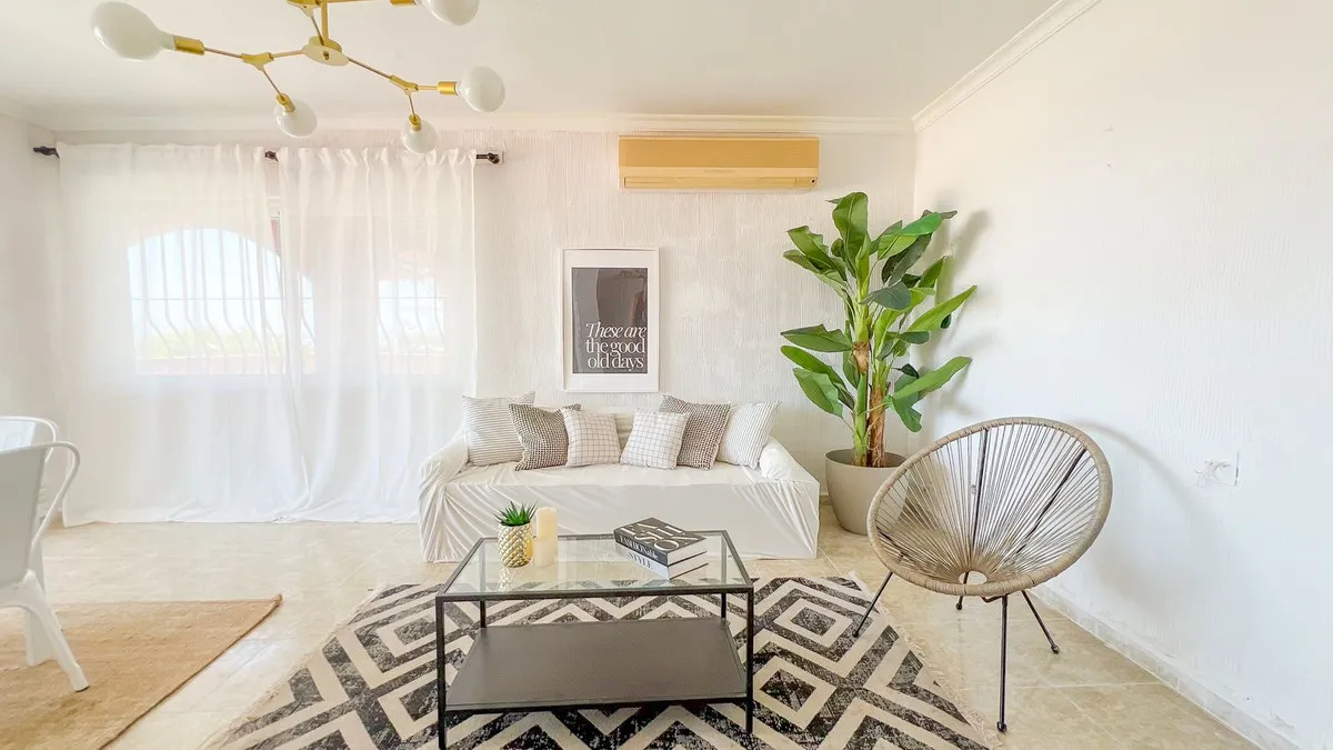 75f7aa02-8bc9-4437-8d64-d046e40638cc