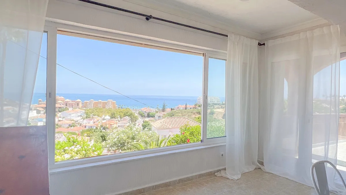 9123bdf9-2b41-4a19-b3ea-391739c7bb54