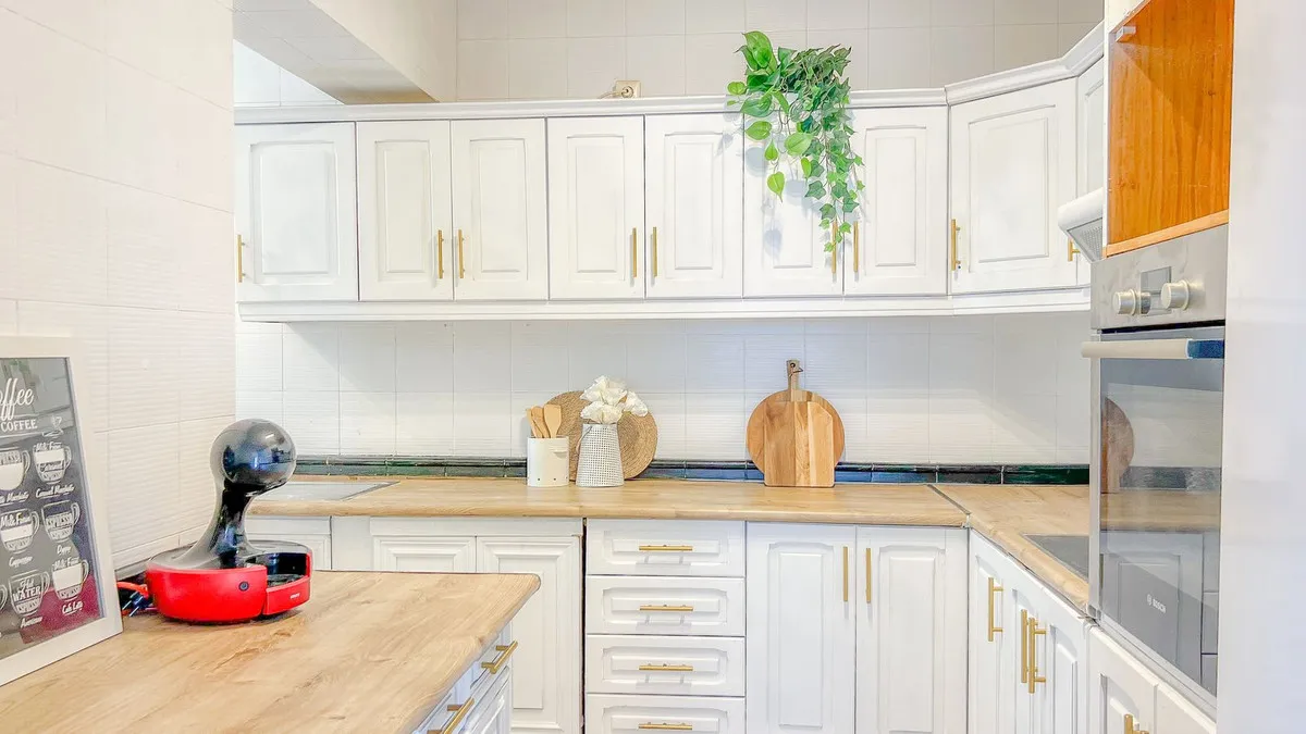 d40dcb19-dd6f-4ba1-b09d-6dce44e84ca7