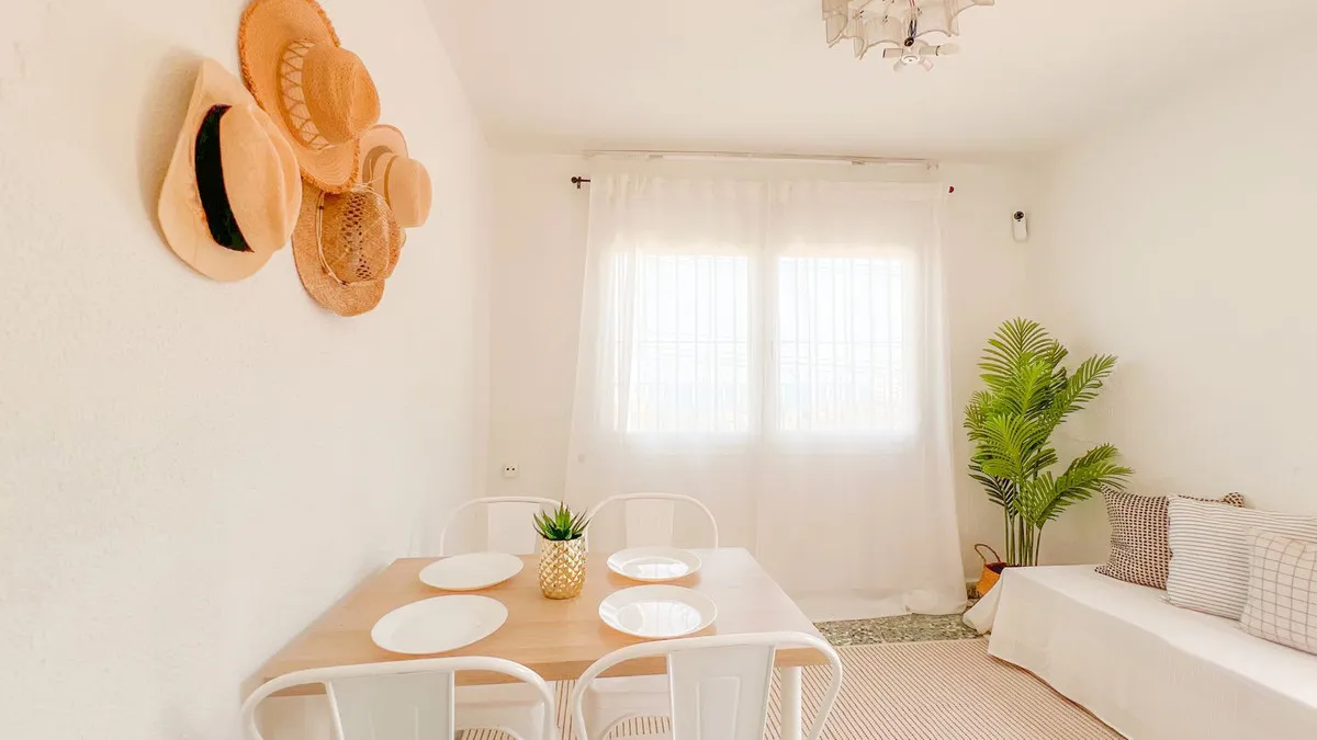 e2820951-26e1-4bb7-91ab-0531c58f0408