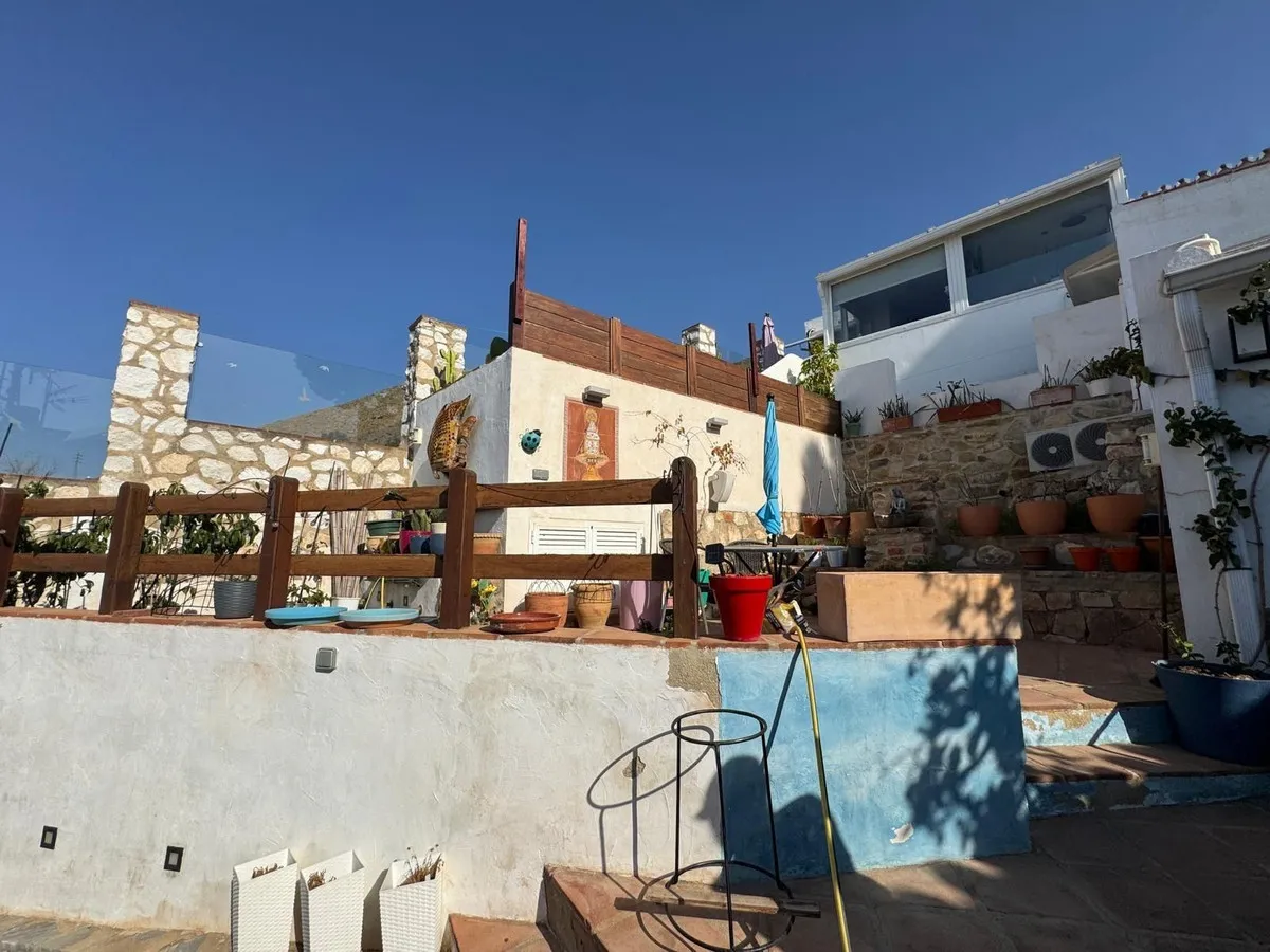 cc4431a6-c159-4a25-9c56-ec9d5b1d1bae