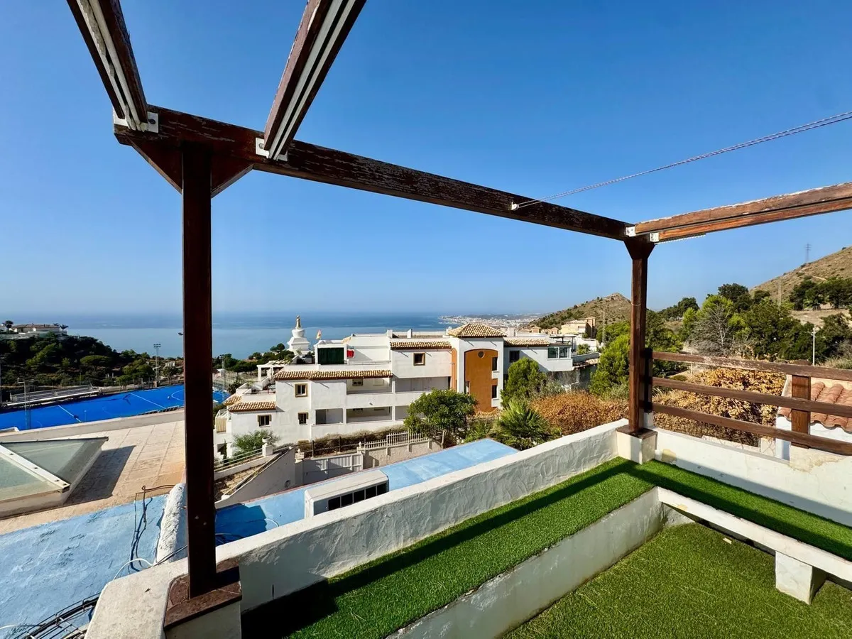 d6a74d37-52e4-4c84-a507-81823dc300c3