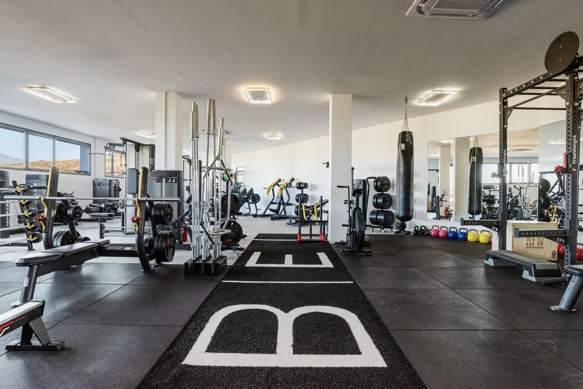 220d6b4d-6791-4ba7-9650-e73a557fb11b