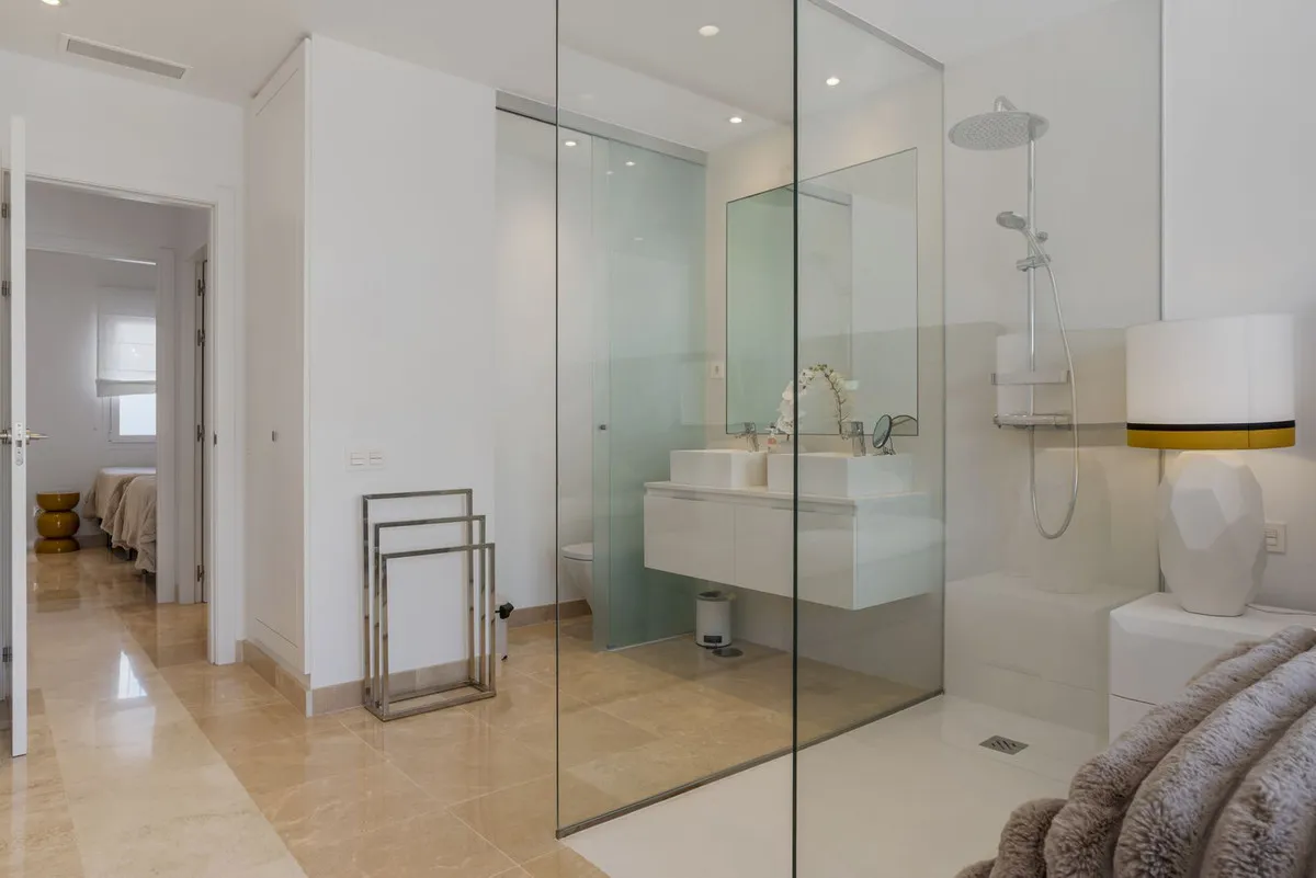 c01f8a66-17ff-402d-9248-fb2ec82575ca