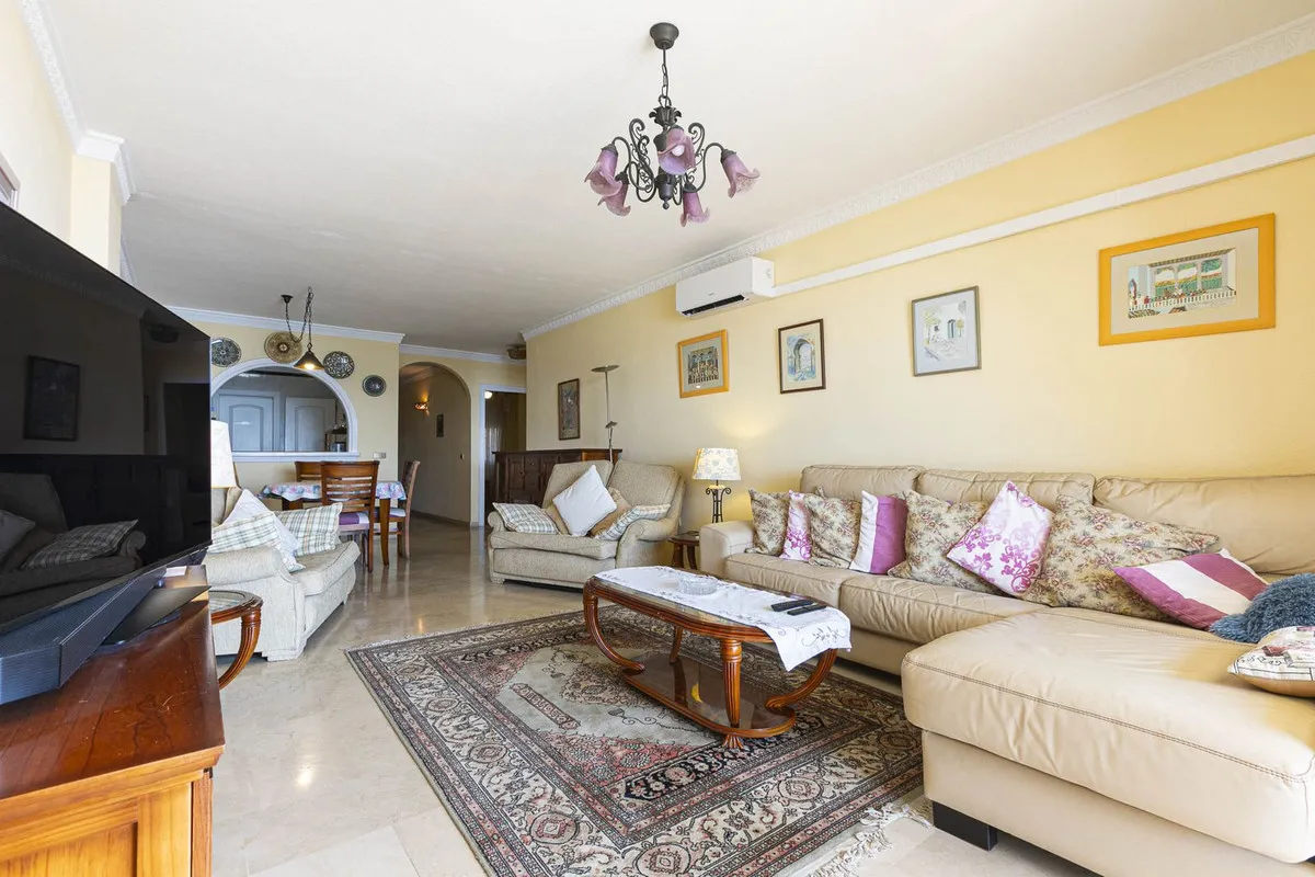 11204774-24f3-482c-99f1-e32d1932b07b