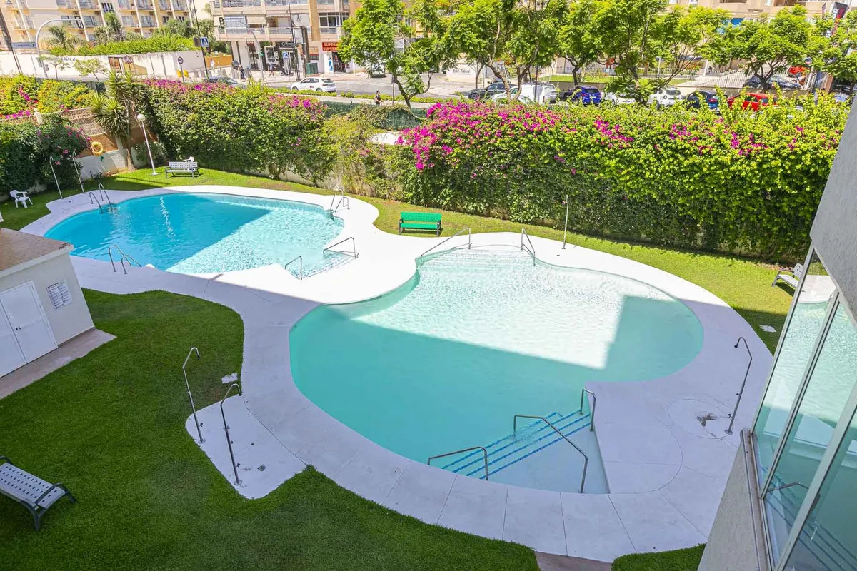 3e392bd2-a53c-4279-b01c-72914b122ca8