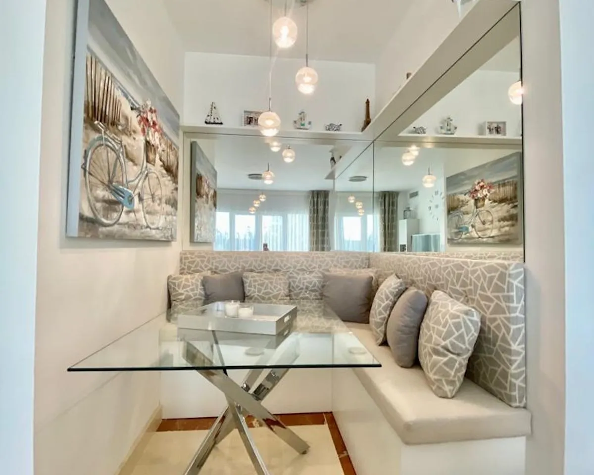 32aaff53-7a65-4c0d-bb44-90b501304961