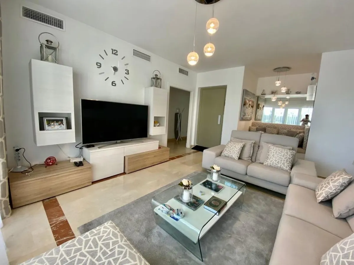 432b304e-d2d4-406e-b7c5-16900bac3c90