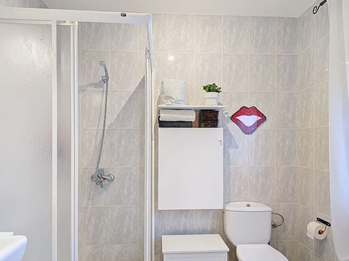 232f320e-44fe-4cf8-a73a-2108fc29ff09