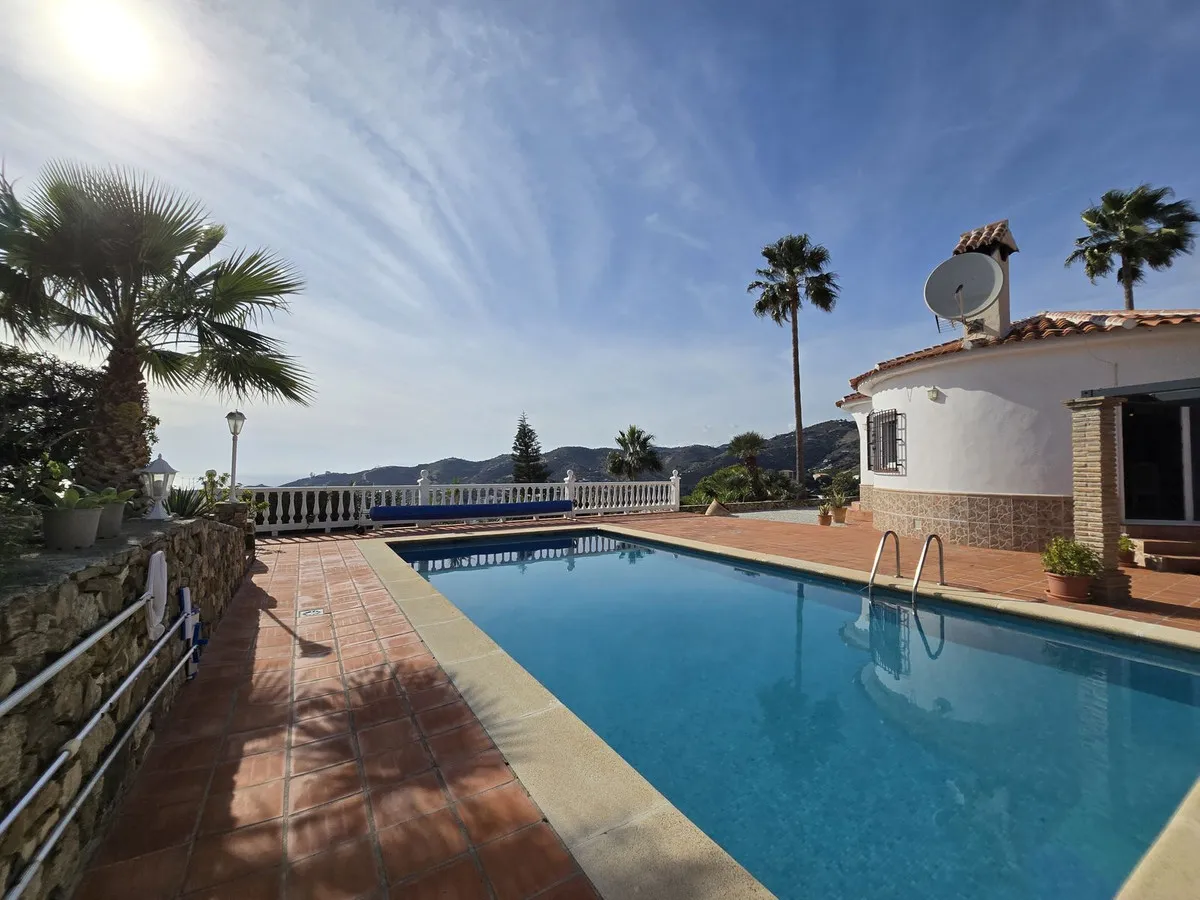 54a9b6fd-fa5e-499a-8367-1fc92908ff40