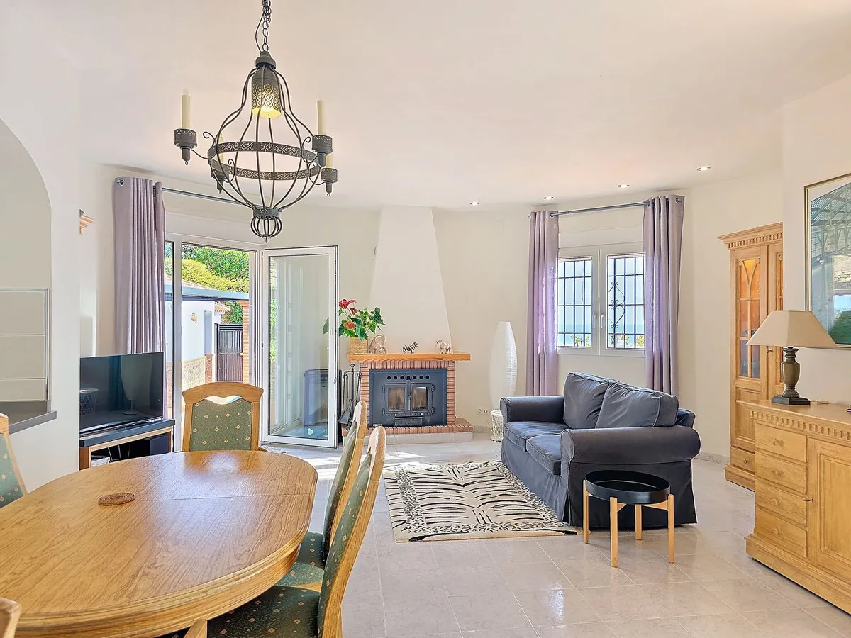 69387b74-e252-46f5-aa76-f5453d4b46ed