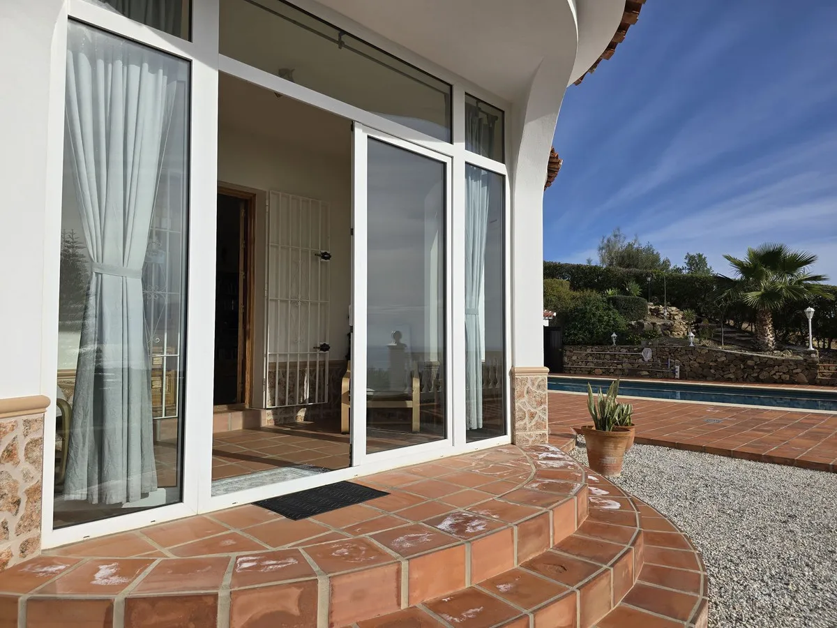 99e1d5d8-cbaa-4e3e-9d7f-85840d58be6a