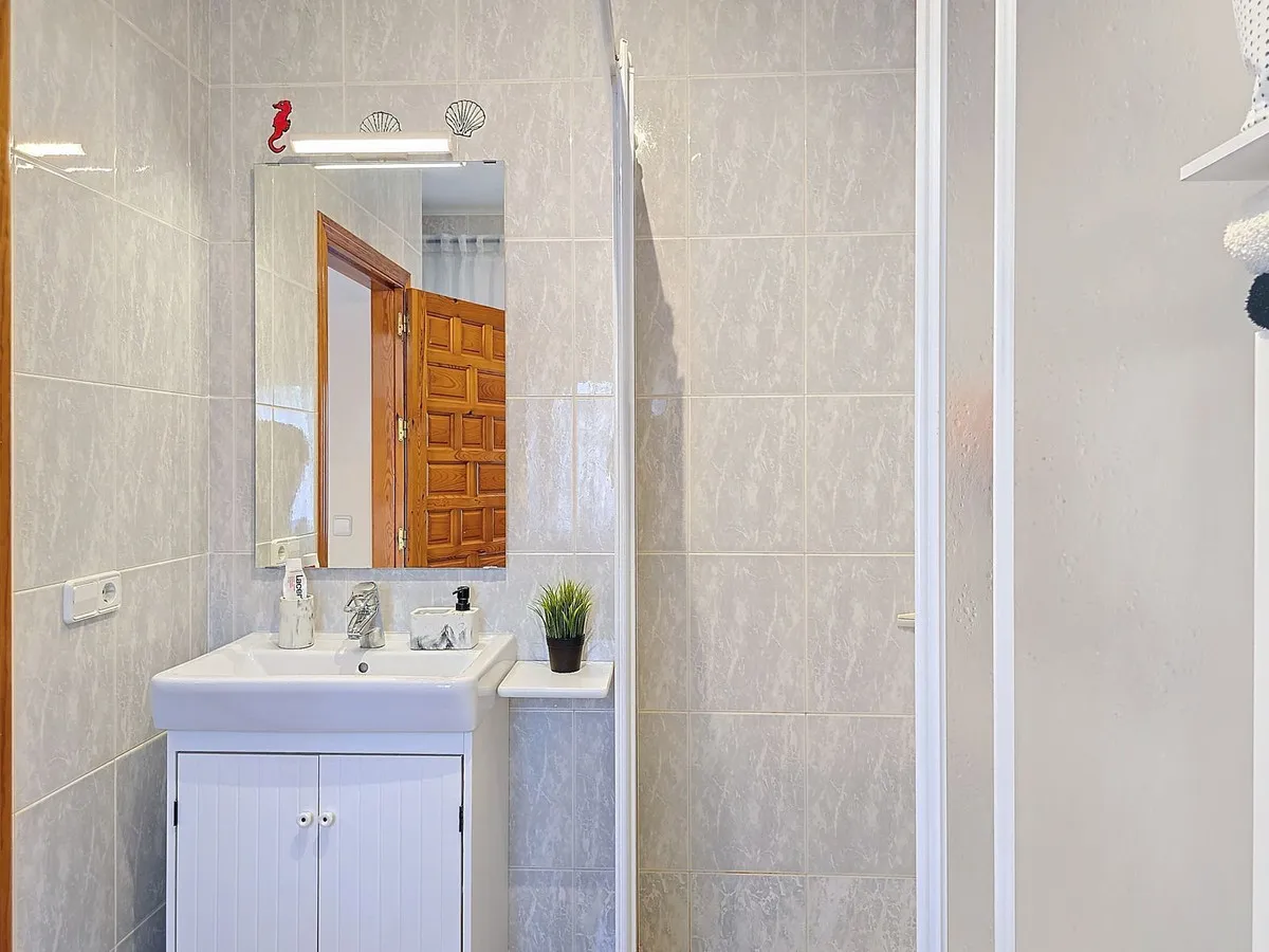 b417335a-bed9-4234-aae0-9862fb2acb61