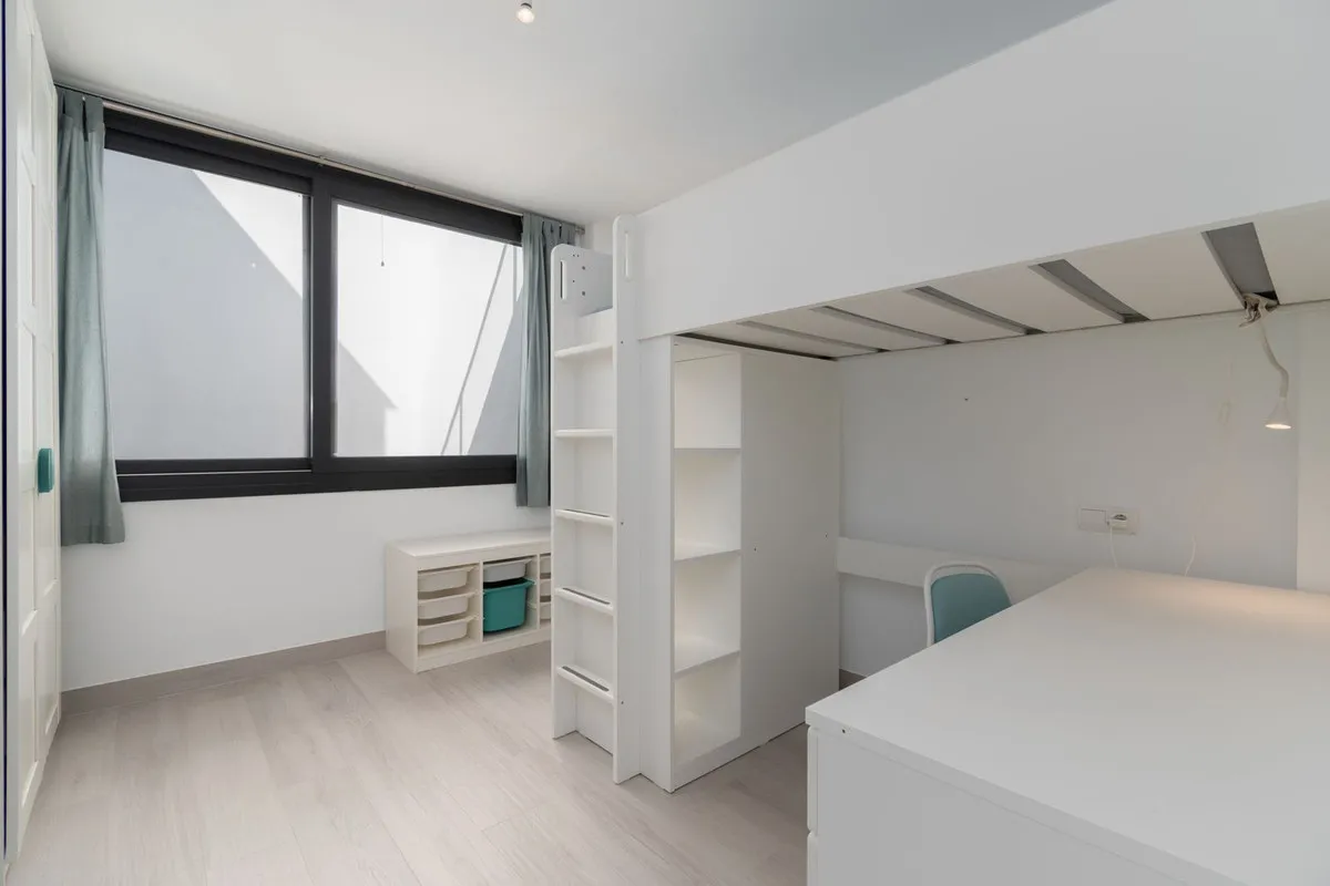 2268973c-9c11-4731-9f7b-2215b3673067