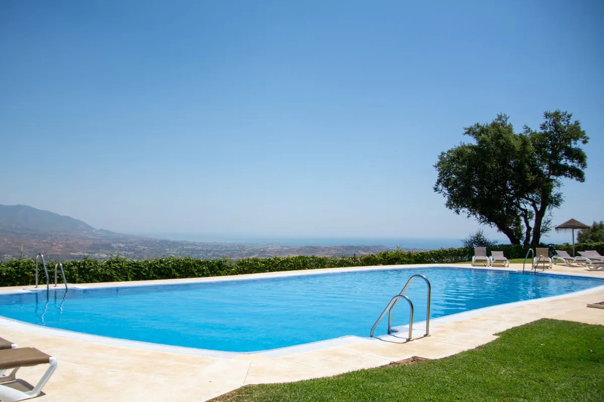 283e46ff-2090-4355-844e-8441ed932ffb