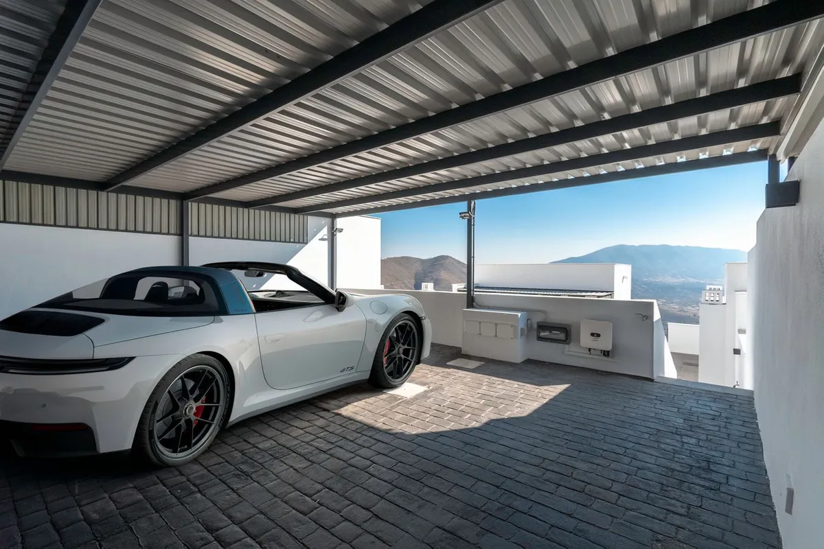 eedb1ff6-5f88-4927-b982-3625bfc55b63