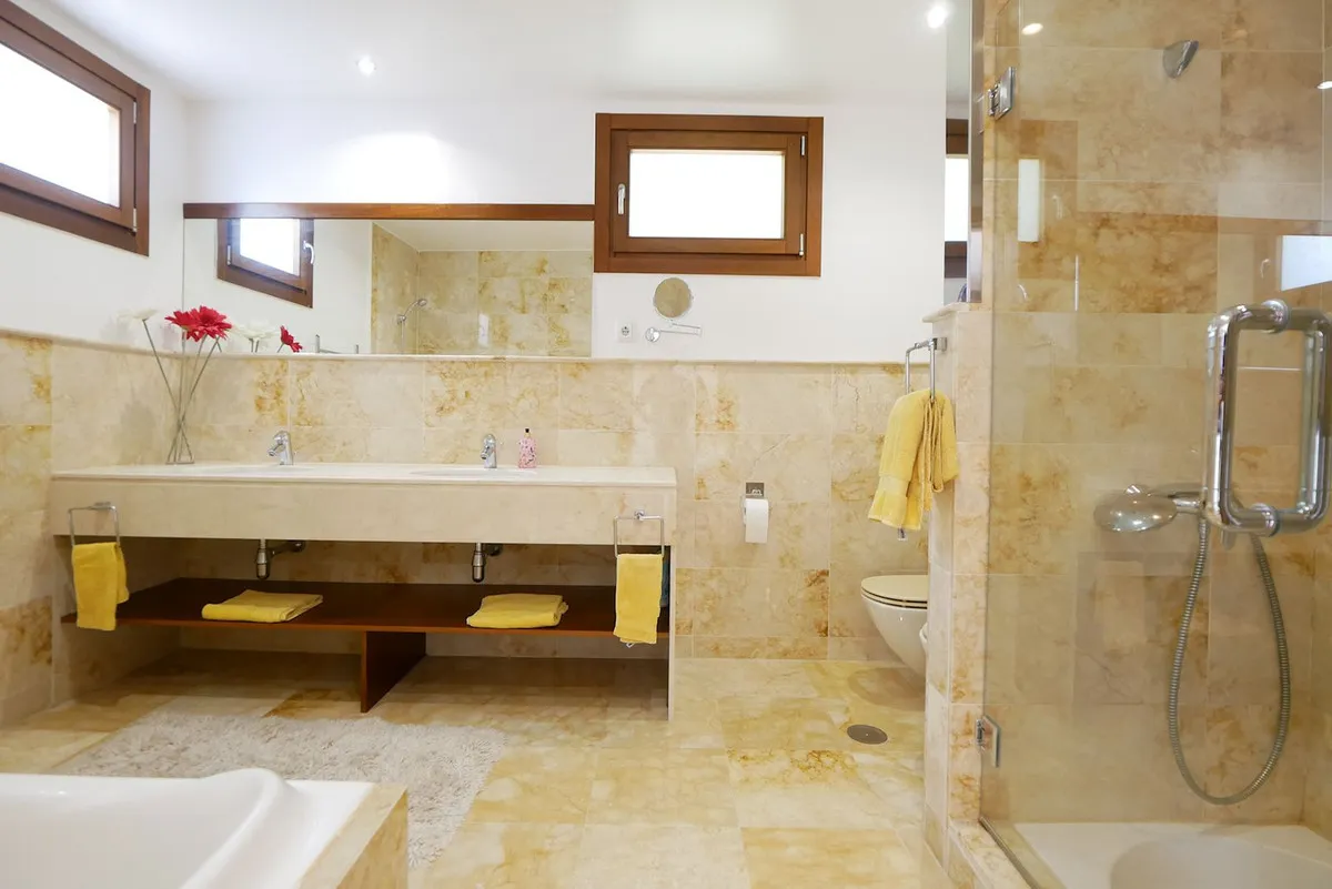 ac950662-3e5d-4bae-8a7e-2deb471e45b5