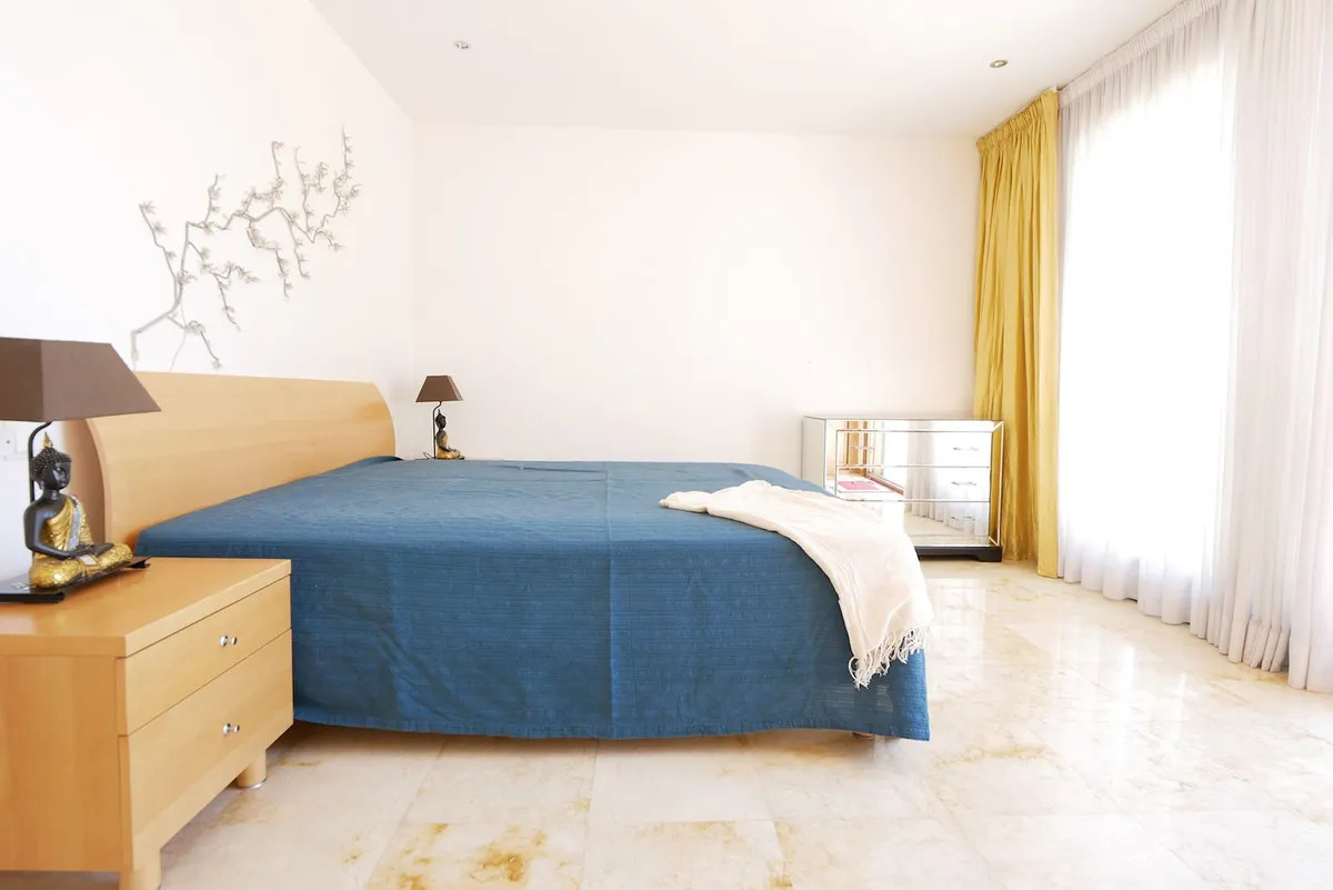 cfa3d47b-fb6c-490b-8f3c-9ce262fdf712